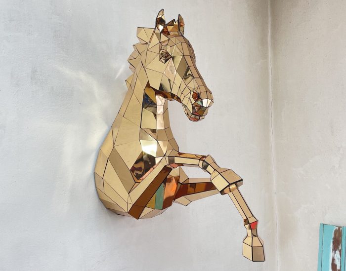 kraf kertas hiasan dinding kuda
