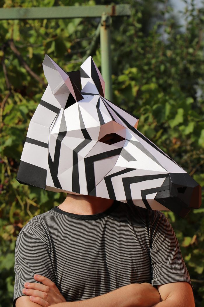 паперова маска зебри