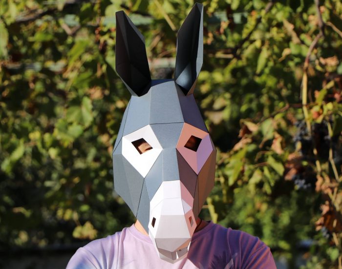 manualidad de papel con mascara de burro