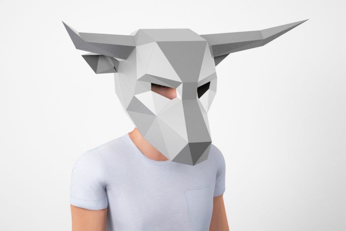 Papierowe maski byka